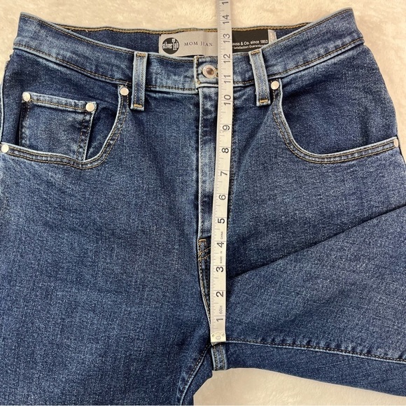 Levi's Silver Tab Mom Jean Med Wash High Rise Tapered Leg Women's Sz 30X26 - Picture 11 of 14